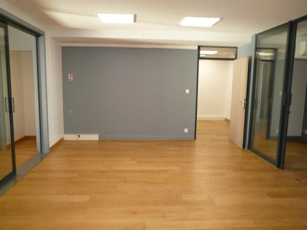 ⚜ COGNAC A Vendre Local/bureau - (Appartement) ⚜