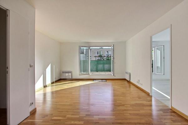 VILLENEUVE LA GARENNE - QUARTIER APOLLONIA - DUPLEX DE 5 PIECES AVEC TERRASSE