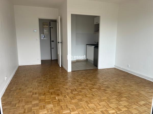 Location Studio 27 m² - Le Chesnay 78150