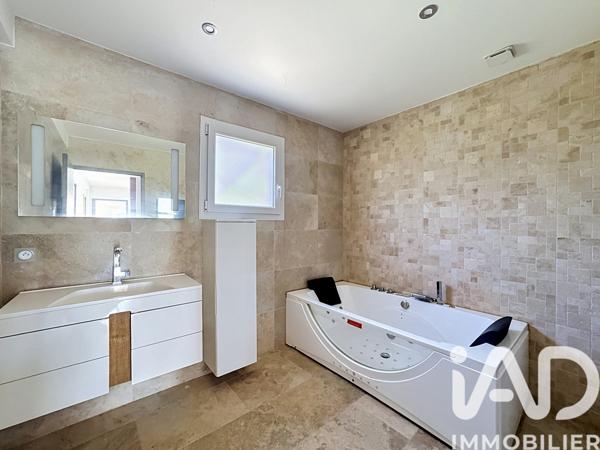 Maison à vendre 5 pièces 138 m² Nice