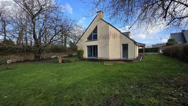 Maison à vendre à Noyal-sur-Vilaine en Ille-et-Vilaine (35530), ref : 019/5524 MCB Centre ville