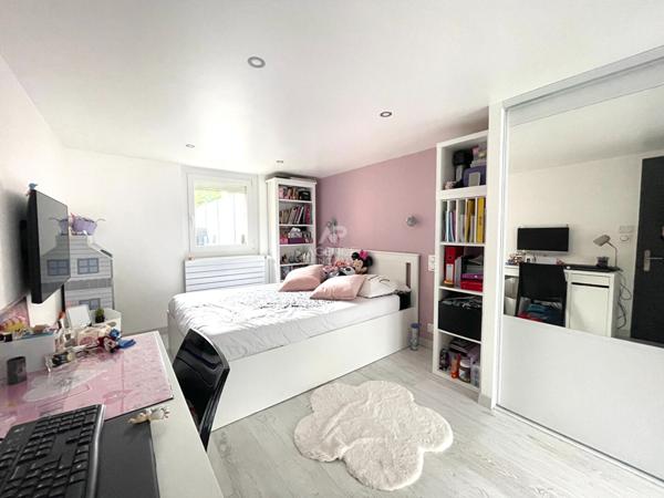 Maison Conflans Sainte Honorine 6 pièce(s) 115 m2 €479 000 ** - Référence 7306