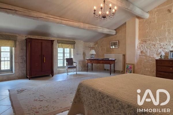Maison à vendre 11 pièces 447 m² Tarascon