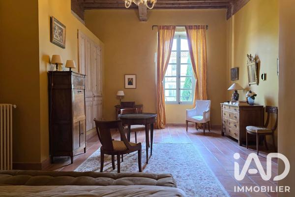 Maison à vendre 11 pièces 447 m² Tarascon