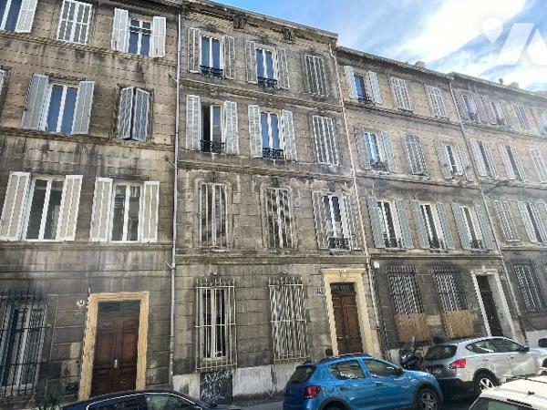 Immeuble de rapport rue BROCHIER 13005, R+4,  8 appartements, surface 350 m² environ.