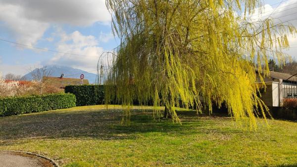 Elégante maison traditionnelle de 181 m² et 1553 m² terrain constructible