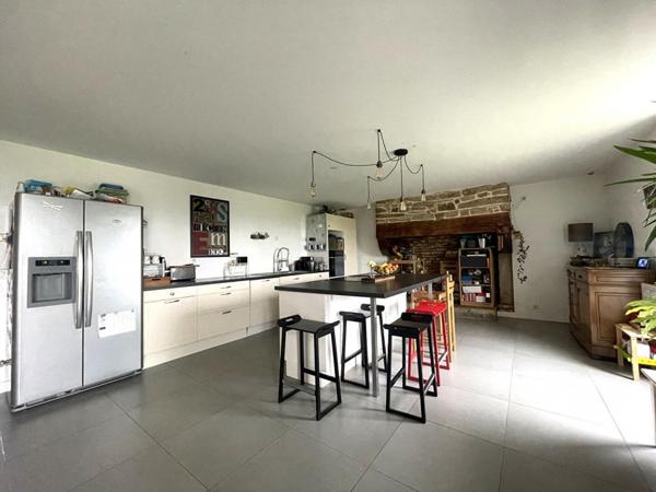 A vendre RIEC SUR BELON (29340) Maison 7 pièces 4 chambres 207 m2