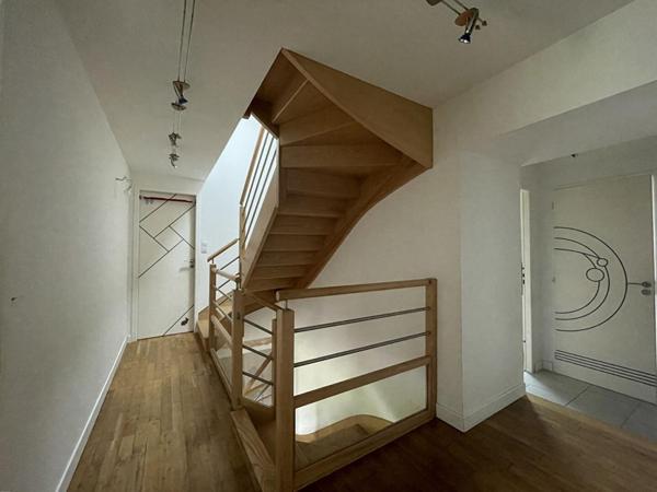 A vendre RIEC SUR BELON (29340) Maison 7 pièces 4 chambres 207 m2