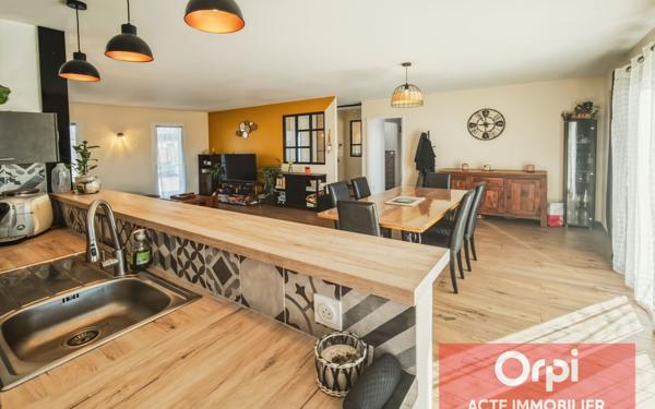 Maison à vendre    6 pièces •  Bioule