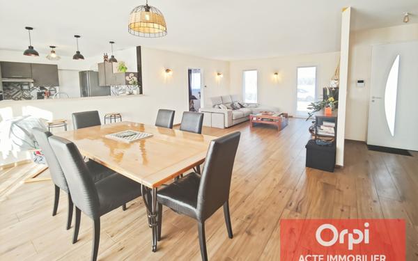 Maison à vendre    6 pièces •  Bioule