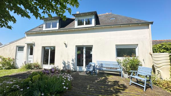 FOUESNANT, BEG-MEIL, jolie maison de 6 chambres, à 800m de la plage !
