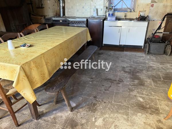 Maison
         4 pièces
        - 82 m² 109 900 € *