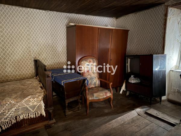 Maison
         4 pièces
        - 82 m² 109 900 € *