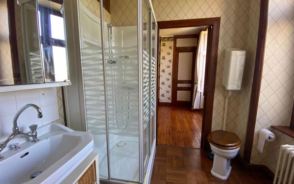 Maison à vendre    8 pièces • 222 m2 Limoges