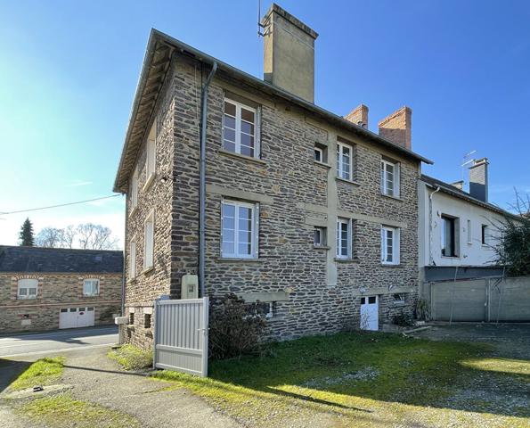 Maison T10 à vendre - 190 m² (réf : AM-OG26029u)