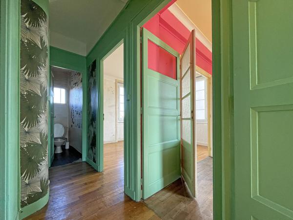 Maison T10 à vendre - 190 m² (réf : AM-OG26029u)