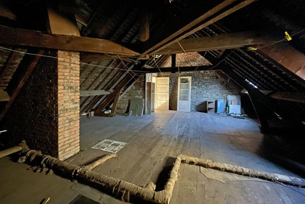 Maison T10 à vendre - 190 m² (réf : AM-OG26029u)