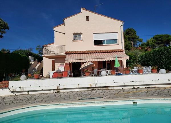 Maison à vendre    6 pièces • 145 m2 Berre-les-Alpes