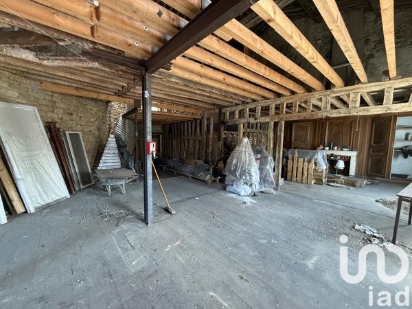 Immeuble à vendre 94 m² Wassy