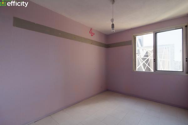 Appartement
         4 pièces
        - 97 m² 169 000 € *