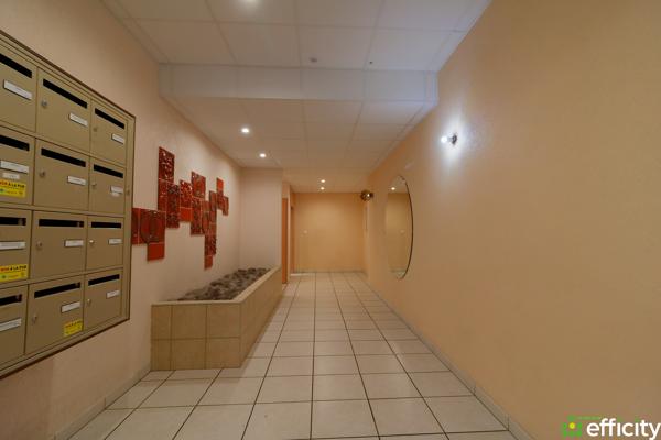 Appartement
         4 pièces
        - 97 m² 169 000 € *