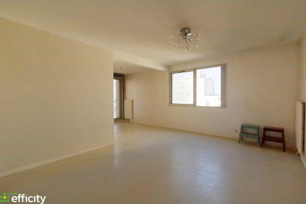 Appartement
         4 pièces
        - 97 m² 169 000 € *