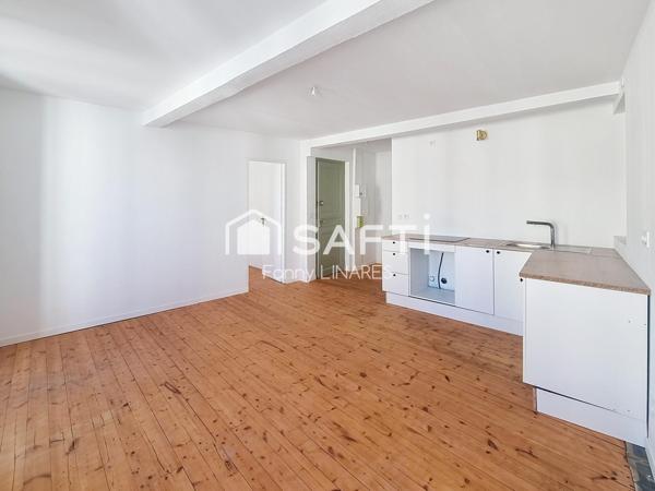 Immeuble de 6 appartements rénovés + local, garage