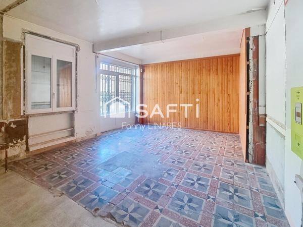 Immeuble de 6 appartements rénovés + local, garage