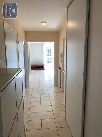 Appartement à louer 2 pièces 57.51m²