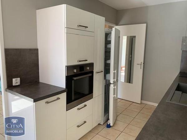 Appartement à louer 2 pièces 57.51m²