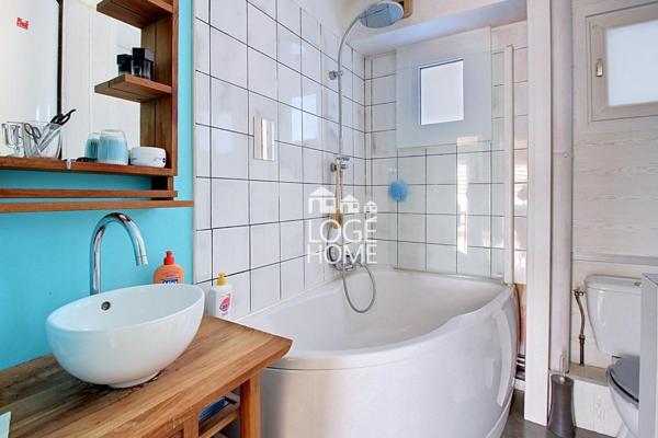 Appartement 49 m² à hem – lumineux, 2 chambres, idéal premier achat ou investissement – moins de 90 000 €