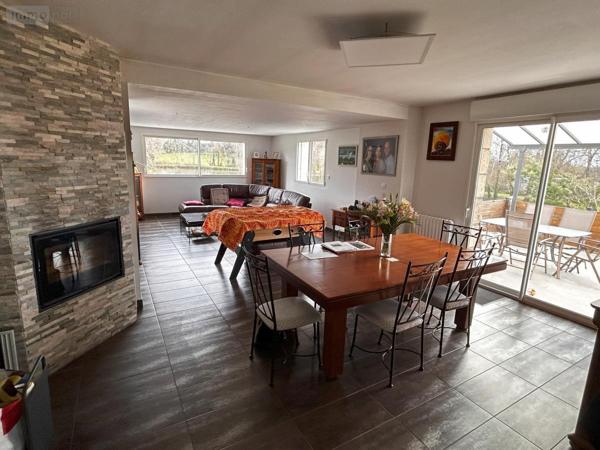 Maison à vendre à Guer dans le Morbihan (56380), ref : 56046-1263