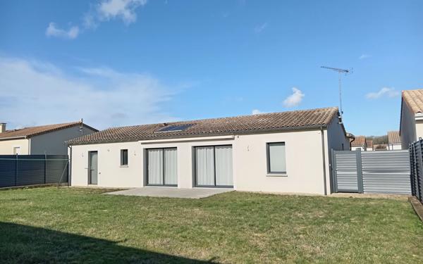 Maison à vendre    5 pièces •  Sèvres-Anxaumont