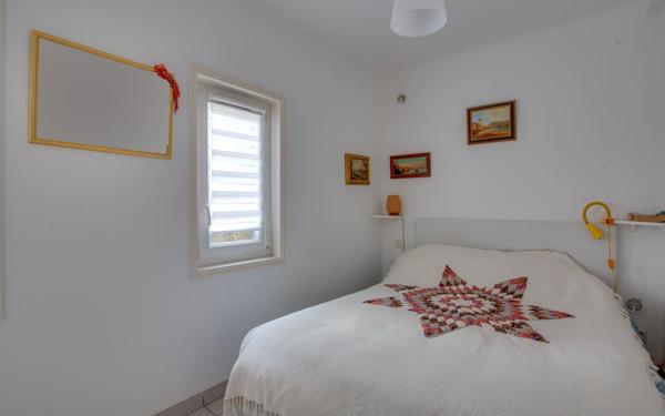 Appartement à vendre    3 pièces • 48,39 m2 Saint-Jean-de-Luz