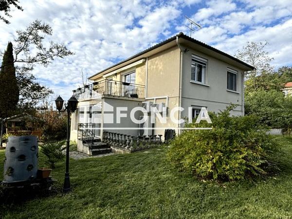 À vendre Maison 6 pièces 200 m² - Colayrac-saint-cirq 47450