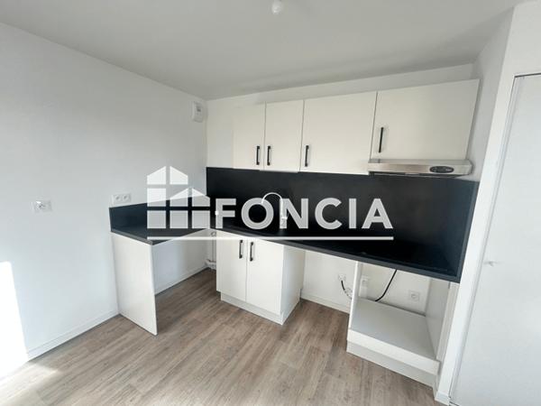 Location Appartement 3 pièces 64.43 m² - 3A RUE DU MARECHAL LECLERC Luisant 28600