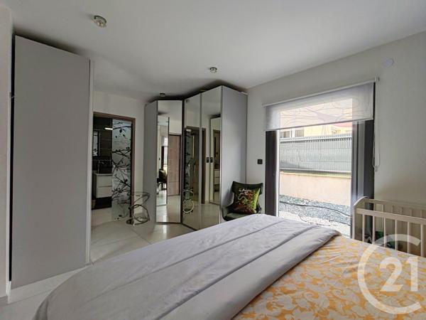 Maison à vendre  7 pièces - 142,31 m2 FORCALQUIER - 04