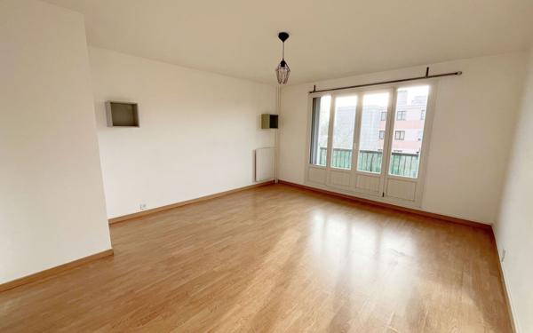 Appartement à vendre    3 pièces • 70,67 m2 Neuilly-sur-Marne