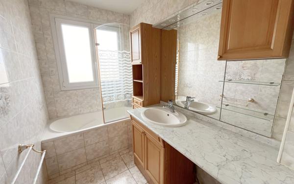 Appartement à vendre    3 pièces • 70,67 m2 Neuilly-sur-Marne