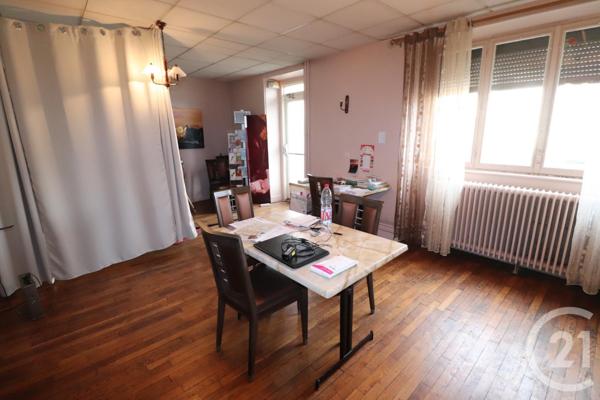 Maison à vendre  13 pièces - 355 m2 PORT SUR SAONE - 70