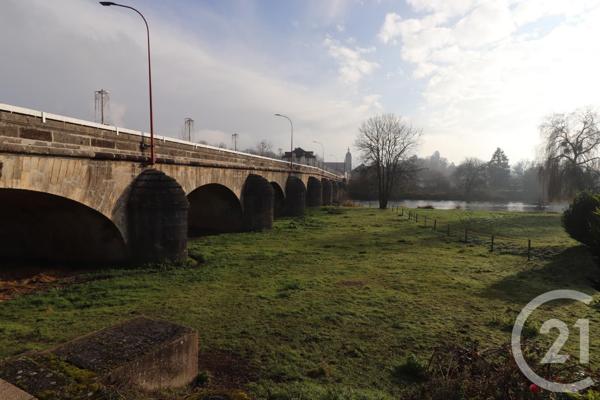 Maison à vendre  13 pièces - 355 m2 PORT SUR SAONE - 70