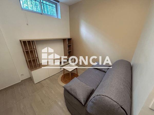 Location Local commercial 1 pièce 21.7 m² - 22 AVENUE VICTOR HUGO Bourg La Reine 92340