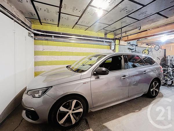 Maison à vendre  6 pièces - 217,40 m2 RIOM - 63