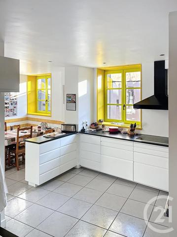 Maison à vendre  6 pièces - 217,40 m2 RIOM - 63