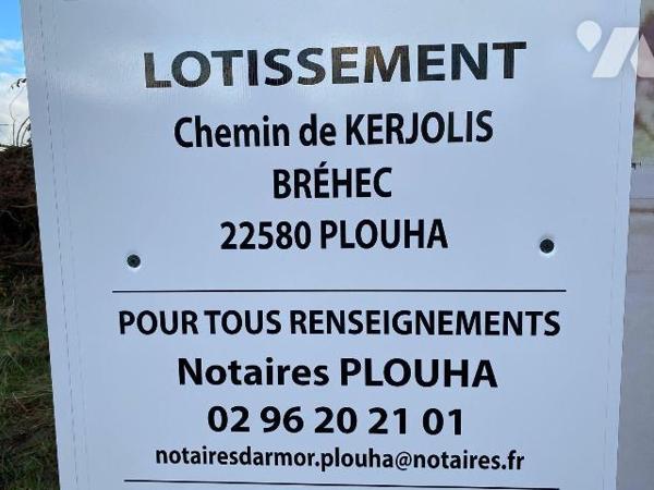 Terrain à Vendre à Plouha (22580) en Côtes-d'Armor (22)

Ce terrain à bâtir offre une surface...