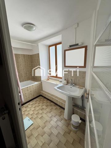 MAISON T5 180 m², 80 m² de dépendance et 60 m² jardin