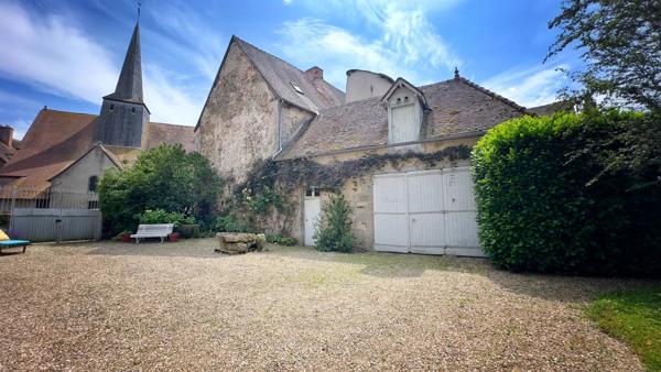 Grande maison historique avec un grand potentiel de chambres d'hôtes