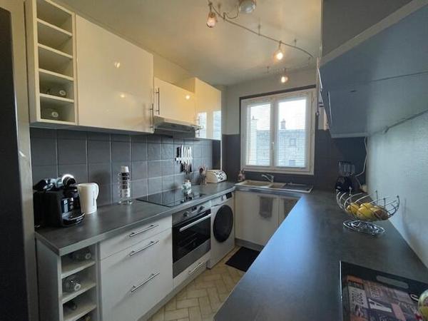 Magnifique Appartement de 3 pièces avec balcon et cave