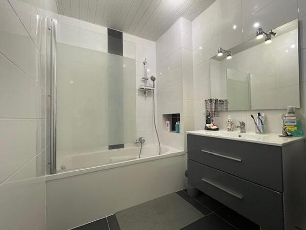 Magnifique Appartement de 3 pièces avec balcon et cave