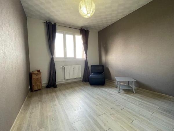 Magnifique Appartement de 3 pièces avec balcon et cave